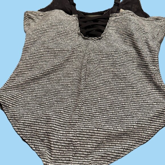 Plus Size One Piece Black & White Swimsuit - Picture 2 of 5